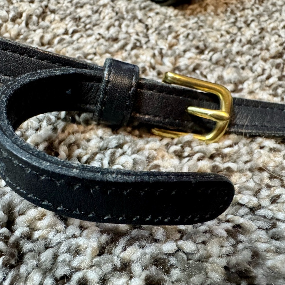 Vintage 90s Coach Black Leather Shoulder Bag with Gold Details - Picture 8 of 8